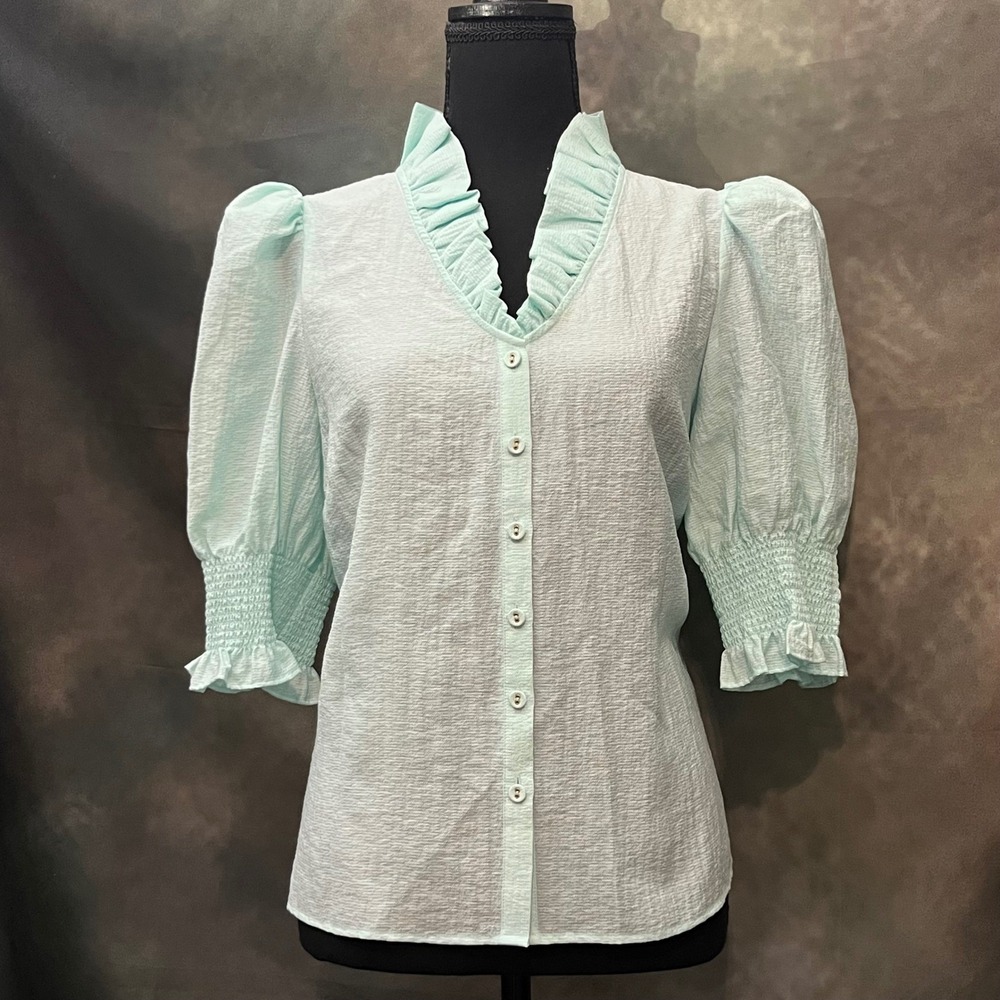 MARY GEORGE Harper Light Aqua Textured Ruffle Neck Puff Sleeve Button Up‎ Size S
